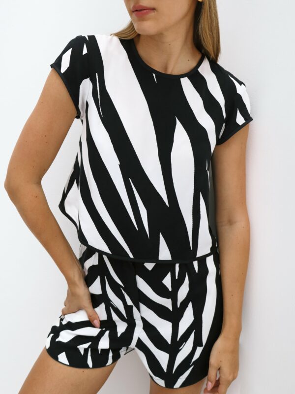 Printed Shorts | Black/White - Image 5