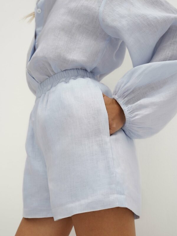 Contrast Linen Shorts | Pale Blue - Image 2