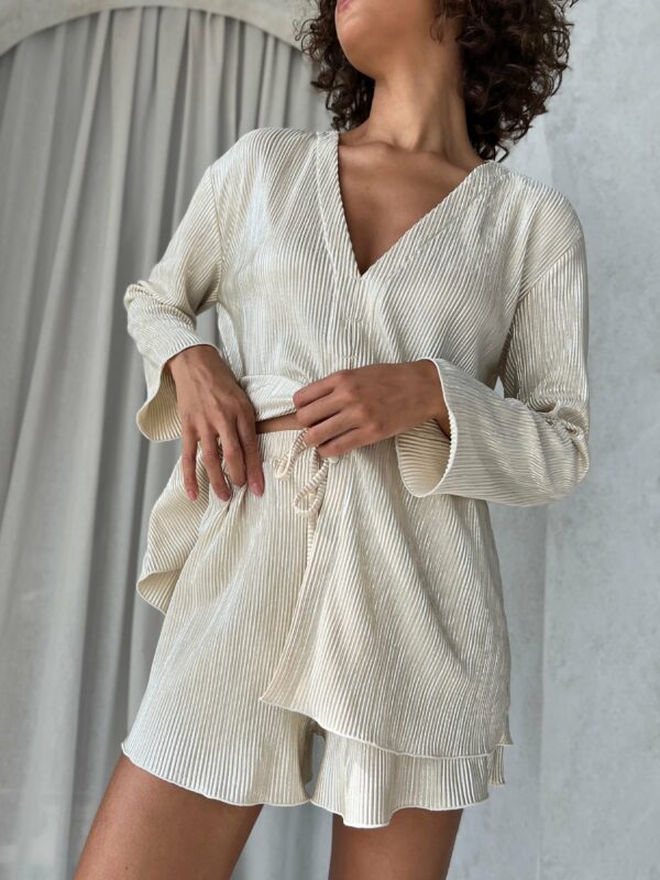 Pleated Shorts | Golden - Image 2